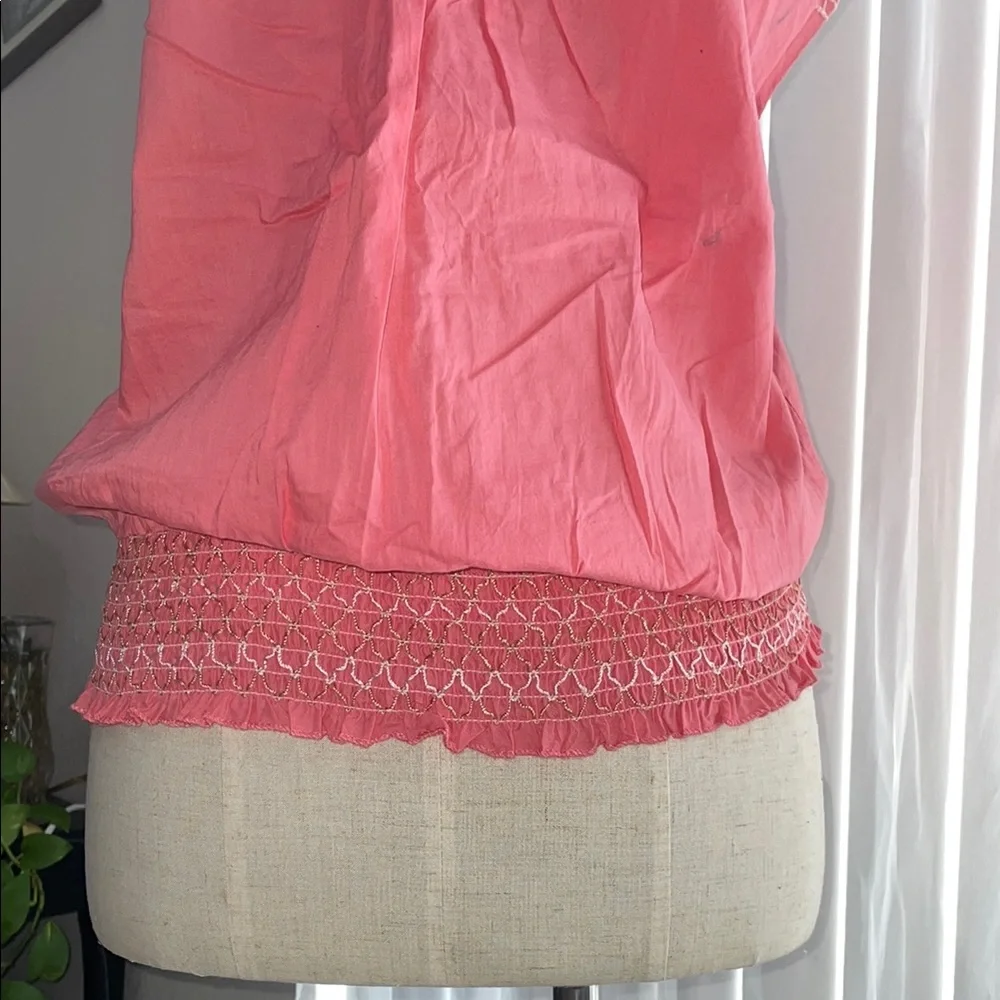 🌸Coral  Embroidered Women's Top🌸 - Picture 4 of 9